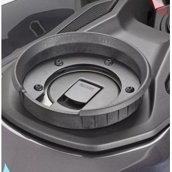 BF90 : Soporte Givi para bolsas de depósito TanklockED 2024 Yamaha MT09