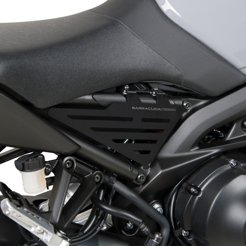 YMT9500-17 : Protecciones laterales Barracuda Yamaha MT09