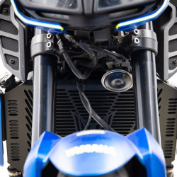 GR362 : Grille de radiateur Isotta Yamaha MT09