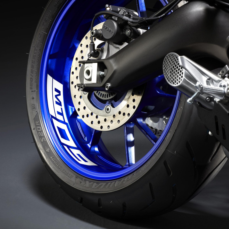 YME-FBRE9-00-00 : copy of Sticker rétroréfléchissant jante avant Yamaha Yamaha MT09